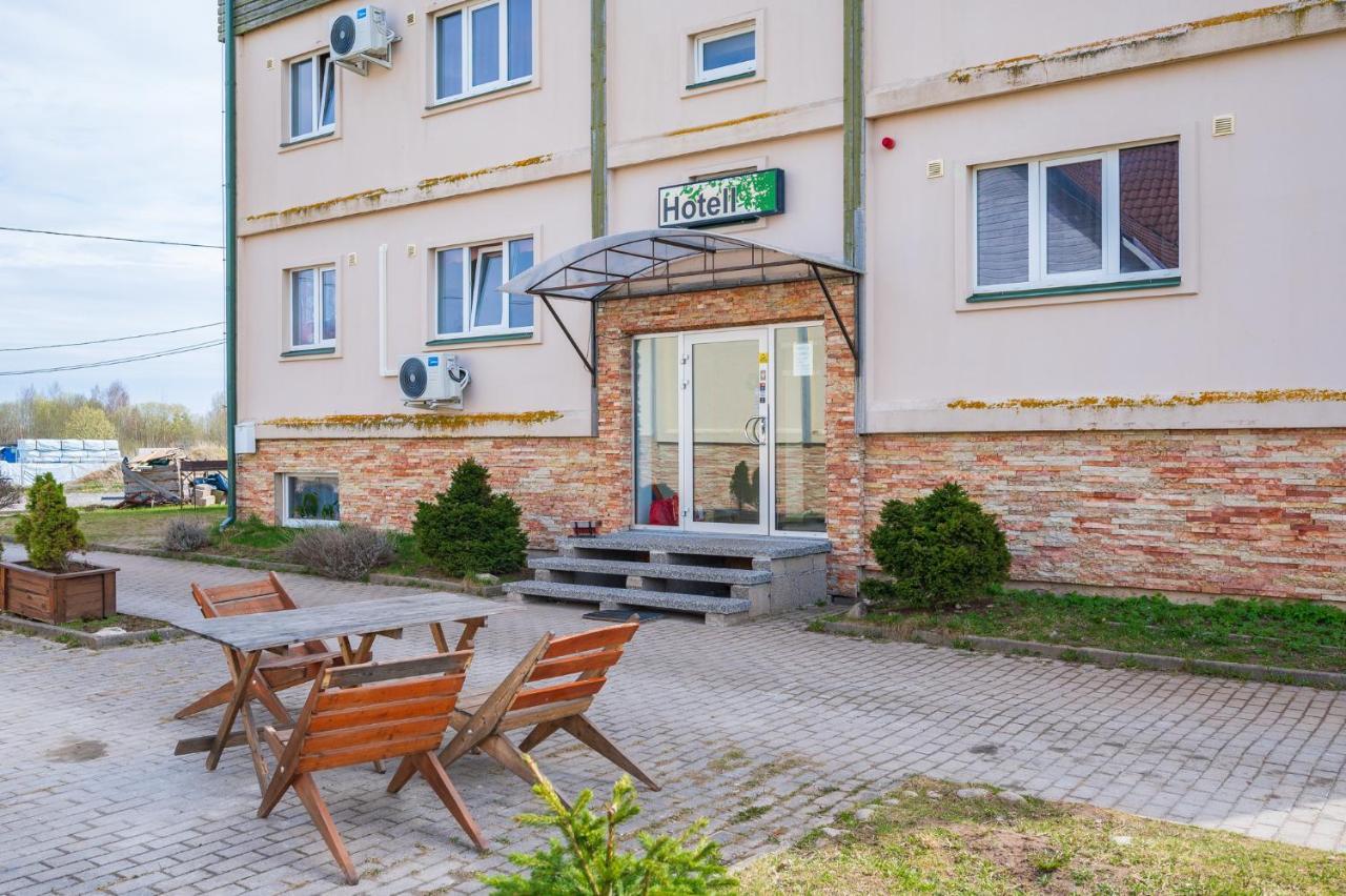 Kambja Kodud Hotell Exteriör bild